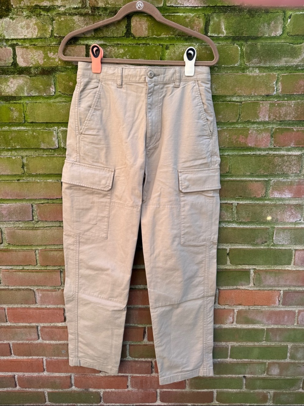 Uniqlo Men's Khaki Cargo Pants - Light Beige Utility Style